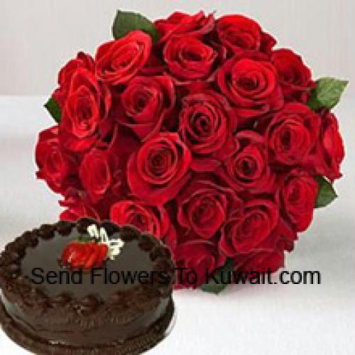 24 Rose Rosse con 1/2 Kg di Torta